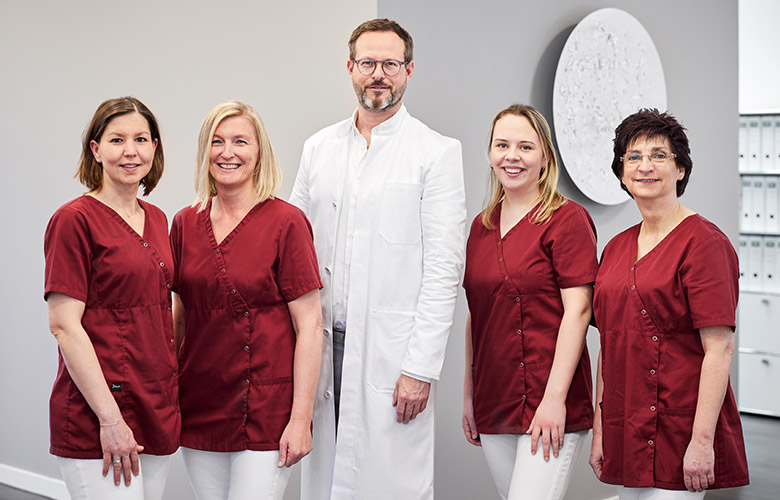Augenarzt Steven | Dr. Philipp Steven und sein Team